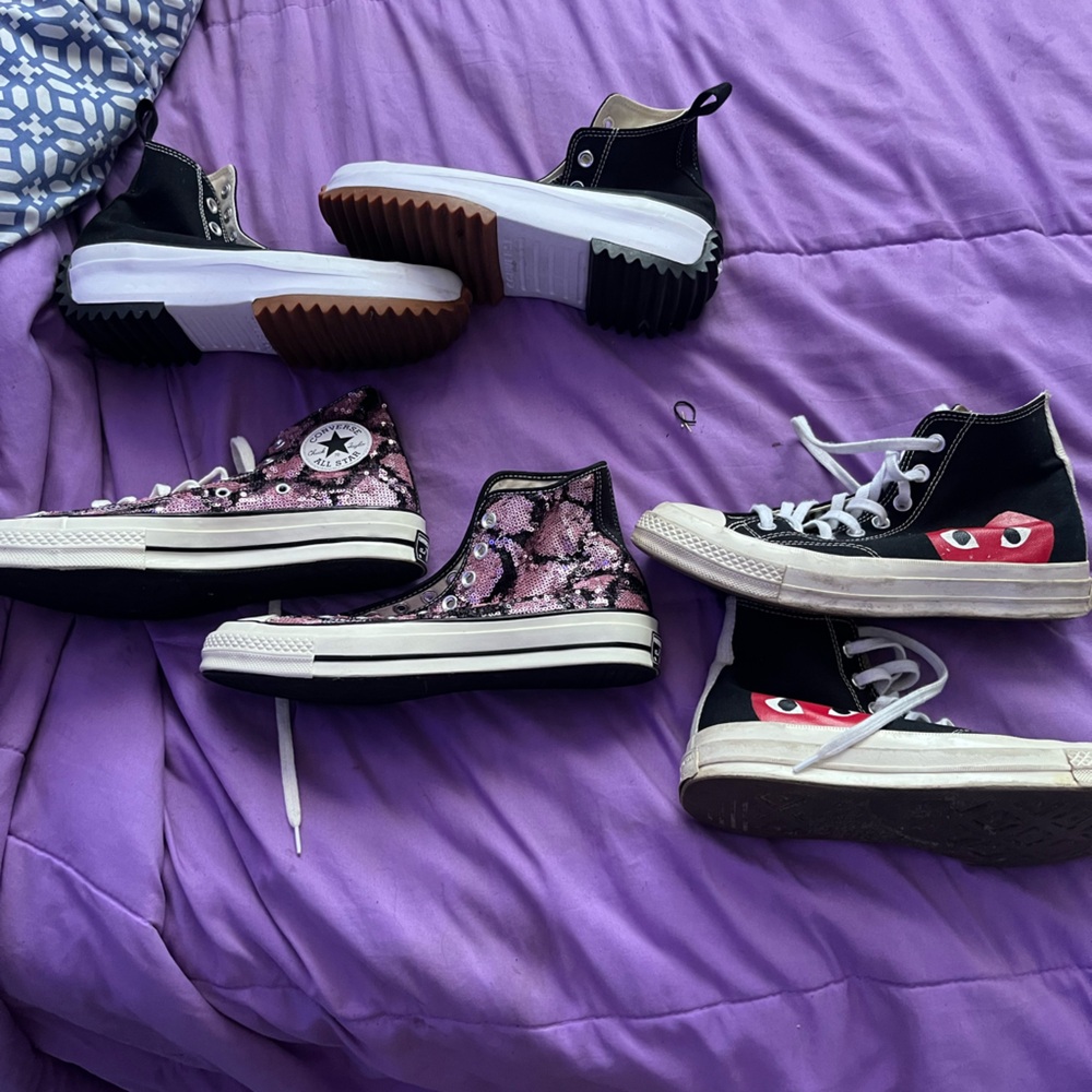 3 Pairs of converse